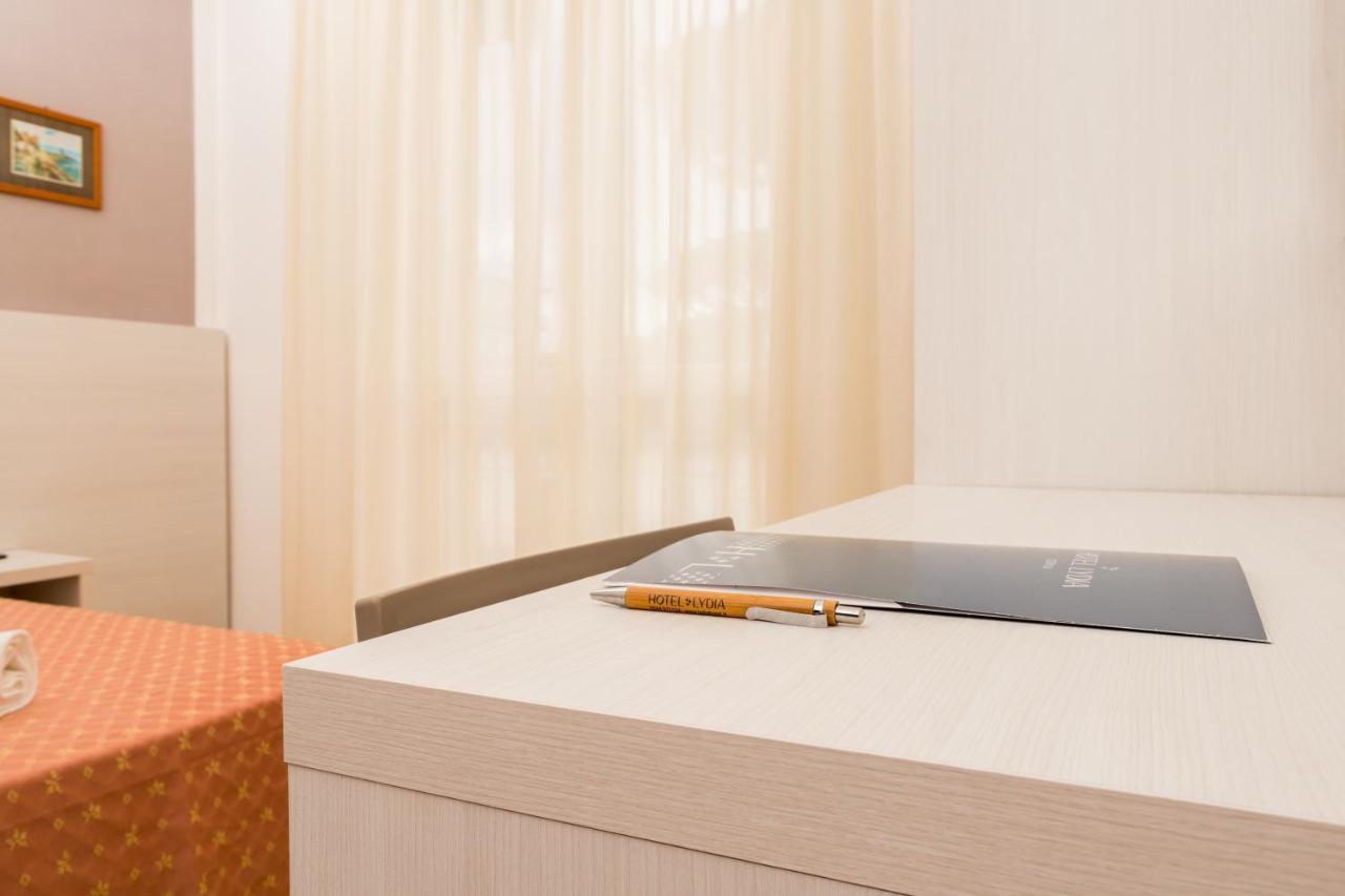 Hotel Lydia Cervia Esterno foto