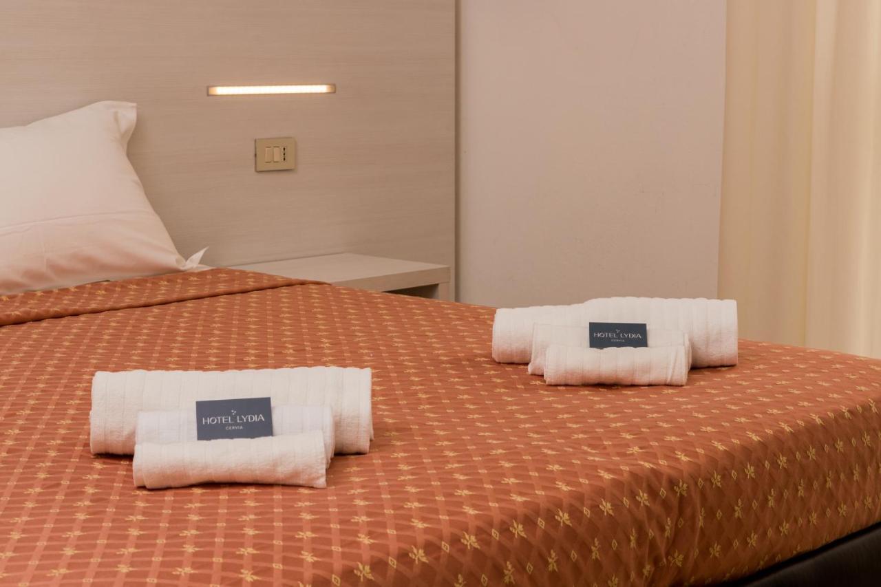 Hotel Lydia Cervia Esterno foto