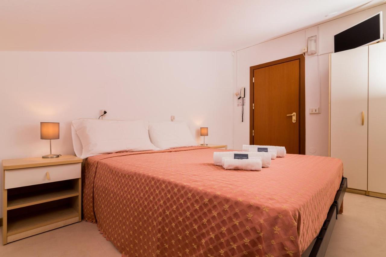 Hotel Lydia Cervia Esterno foto
